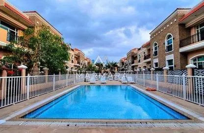 Villa - 5 Bedrooms - 5 Bathrooms for rent in Jumeirah 2 Villas - Jumeirah 2 - Jumeirah - Dubai