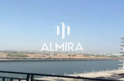 Apartment - 2 Bedrooms - 2 Bathrooms for sale in Waters Edge - Yas Island - Abu Dhabi