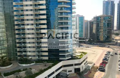 Apartment - 2 Bedrooms - 3 Bathrooms for rent in Vista Tower - Barsha Heights (Tecom) - Dubai