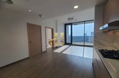 Apartment - 1 Bedroom - 2 Bathrooms for rent in AURA by Grovy - Jumeirah Village Circle - Dubai