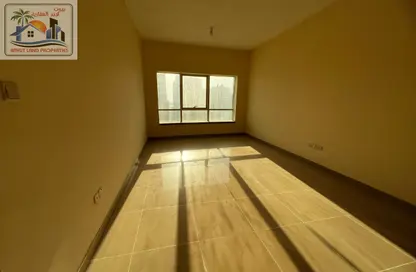 Apartment - 2 Bedrooms - 3 Bathrooms for rent in Al Majaz 2 - Al Majaz - Sharjah