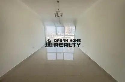 شقة - 3 غرف نوم - 3 حمامات للايجار في فندق و سكن ترحاب - شارع التعاون - التعاون - الشارقة