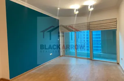 Apartment - 3 Bedrooms - 3 Bathrooms for sale in Marina Heights - Dubai Marina - Dubai