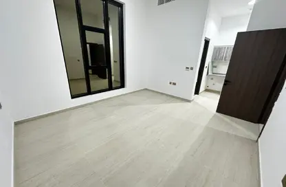 Apartment - Studio - 1 Bathroom for rent in Shakhbout City - Abu Dhabi Apartment - Studio - 1 Bathroom for rent in Shakhbout City - Abu Dhabi