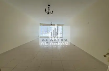 شقة - 3 غرف نوم - 4 حمامات للايجار في شارع التعاون - التعاون - الشارقة
