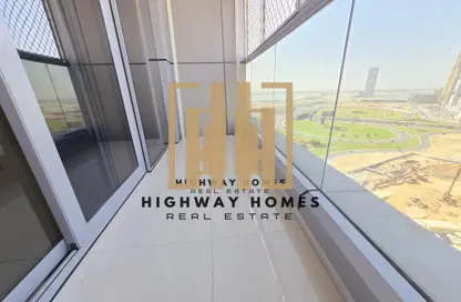Apartment - 3 Bedrooms - 3 Bathrooms for rent in Sahara Tower 4 - Sahara Complex - Al Nahda - Sharjah