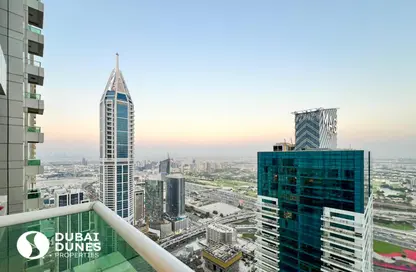 Outdoor Building image for: Apartment - 3 Bedrooms - 3 Bathrooms for rent in Marina Pinnacle - Dubai Marina - Dubai, Image 1