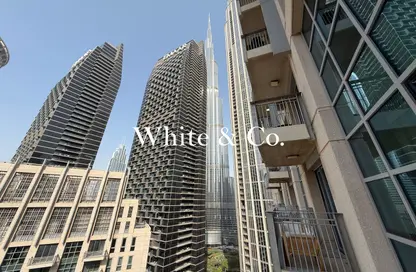 Apartment - 2 Bedrooms - 3 Bathrooms for sale in Standpoint Tower 1 - Standpoint Towers - Downtown Dubai - Dubai