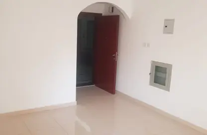 شقة - غرفة نوم - 2 حمامات للايجار في القليعة - الشرق - الشارقة