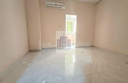 Apartment - Studio - 1 Bathroom for rent in Fire Station Road - Muwaileh - Sharjah