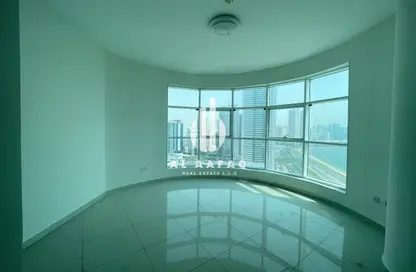Apartment - 3 Bedrooms - 3 Bathrooms for rent in Al Khan Corniche - Al Khan - Sharjah