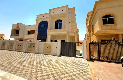 Villa - 5 Bedrooms - 7 Bathrooms for sale in Al Yasmeen 1 - Al Yasmeen - Ajman