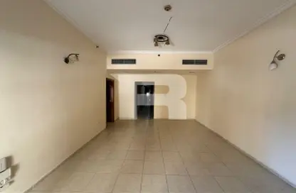 Apartment - 2 Bedrooms - 3 Bathrooms for rent in Sunrise Building - Al Nahda 2 - Al Nahda - Dubai