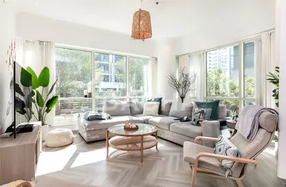 Apartment - 2 Bedrooms - 2 Bathrooms for sale in Al Majara 2 - Al Majara - Dubai Marina - Dubai