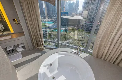 Apartment - 1 Bedroom - 2 Bathrooms for rent in Armani Residence - Burj Khalifa Area - Downtown Dubai - Dubai