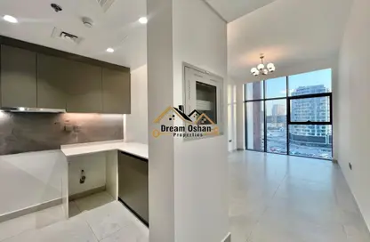 Apartment - 1 Bedroom - 2 Bathrooms for rent in Sama Al Jaddaf - Al Jaddaf - Dubai