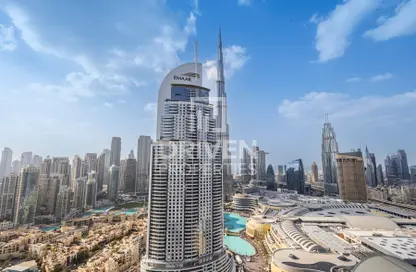 Apartment - 3 Bedrooms - 4 Bathrooms for sale in Boulevard Point - Downtown Dubai - Dubai