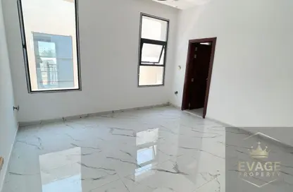 Villa - 5 Bedrooms - 7 Bathrooms for sale in Al Mowaihat 2 - Al Mowaihat - Ajman