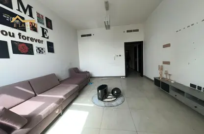 شقة - 2 غرف نوم - 2 حمامات للايجار في ميجا مول - القاسمية - الشارقة شقة - 2 غرف نوم - 2 حمامات للايجار في ميجا مول - القاسمية - الشارقة