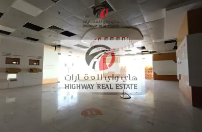 Shop - Studio for rent in Al Nahda 1 - Al Nahda - Dubai