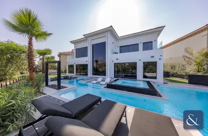 Villa - 4 Bedrooms - 5 Bathrooms for sale in Entertainment Foyer - European Clusters - Jumeirah Islands - Dubai