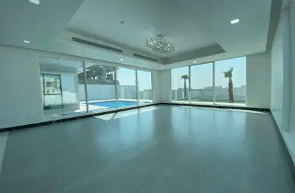 Villa - 6 Bedrooms - 7+ Bathrooms for sale in West Yas - Yas Island - Abu Dhabi