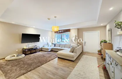 Villa - 3 Bedrooms - 4 Bathrooms for sale in Diamond Views 3 - Diamond Views - Jumeirah Village Circle - Dubai
