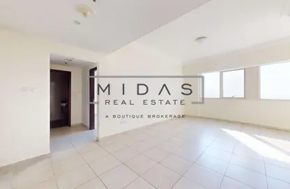 Apartment - 1 Bedroom - 2 Bathrooms for rent in Lake Shore Tower - JLT Cluster Y - Jumeirah Lake Towers - Dubai