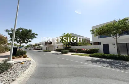 Villa - 4 Bedrooms - 5 Bathrooms for sale in Yas Park Gate - Yas Island - Abu Dhabi