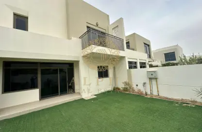 Townhouse - 3 Bedrooms - 4 Bathrooms for sale in Noor Townhouses - Town Square - Dubai