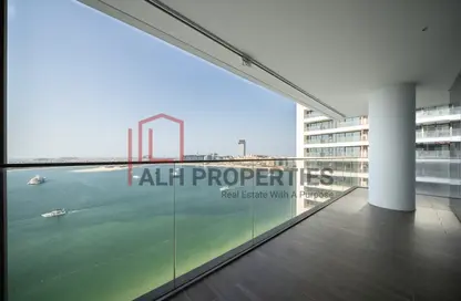 Pool image for: Apartment - 3 Bedrooms - 4 Bathrooms for rent in Beach Isle - EMAAR Beachfront - Dubai Harbour - Dubai, Image 1