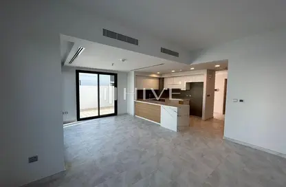 Empty Room image for: Townhouse - 4 Bedrooms - 4 Bathrooms for rent in La Rosa - Villanova - Dubai Land - Dubai, Image 1