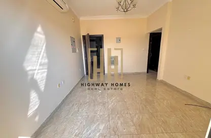 Apartment - 1 Bedroom - 2 Bathrooms for rent in Muwaileh 29 Building - Muwaileh - Sharjah