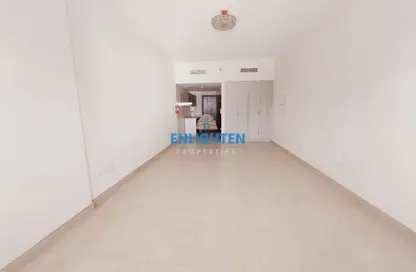 Apartment - Studio - 1 Bathroom for rent in Plaza Residences 2 - Plaza Residences - Jumeirah Village Circle - Dubai