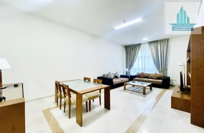 Apartment - 2 Bedrooms - 4 Bathrooms for rent in Al Khazna Tower - Al Najda Street - Abu Dhabi