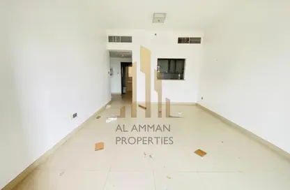 Apartment - 1 Bedroom - 2 Bathrooms for rent in Jeewar - District 11 - Jumeirah Village Circle - Dubai