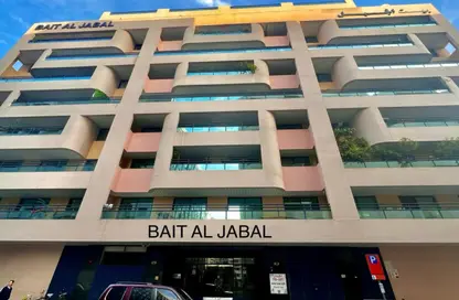 شقة - 2 غرف نوم - 2 حمامات للايجار في بيت الجبل - منخول - بر دبي - دبي