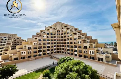 شقة - 1 حمام للايجار في فيروز - باب البحر - جزيرة المرجان - رأس الخيمة