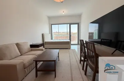 Apartment - Studio - 1 Bathroom for rent in Oasis 1 - Oasis Residences - Masdar City - Abu Dhabi
