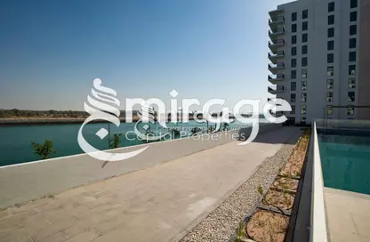 Apartment - Studio - 1 Bathroom for sale in Waters Edge - Yas Island - Abu Dhabi