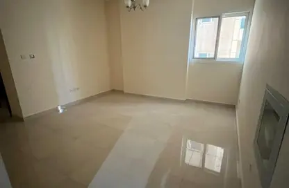 شقة - غرفة نوم - 1 حمام للايجار في القصباء - الشارقة شقة - غرفة نوم - 1 حمام للايجار في القصباء - الشارقة