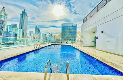 Apartment - 1 Bedroom - 2 Bathrooms for rent in Jumeirah Garden City - Al Satwa - Dubai