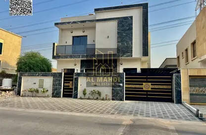 Villa - 5 Bedrooms - 7 Bathrooms for sale in Al Yasmeen 1 - Al Yasmeen - Ajman