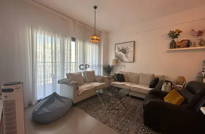 Apartment - 3 Bedrooms - 3 Bathrooms for rent in Hayat Boulevard-1A - Hayat Boulevard - Town Square - Dubai