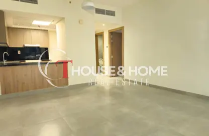 Apartment - 1 Bedroom - 1 Bathroom for rent in Green View 1 - Green View - Barsha Heights (Tecom) - Dubai
