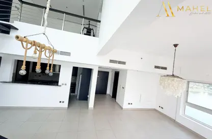 Apartment - 3 Bedrooms - 4 Bathrooms for rent in Cluster F - Jumeirah Heights - Jumeirah Islands - Dubai