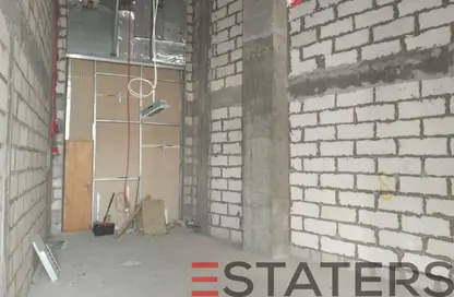 Retail - Studio for rent in Park Towers - DIFC - Dubai Retail - Studio for rent in Park Towers - DIFC - Dubai