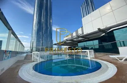 Apartment - 2 Bedrooms - 4 Bathrooms for rent in Golden Falcon Tower - Hamdan Street - Abu Dhabi