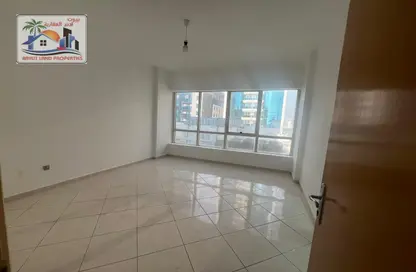 Apartment - 3 Bedrooms - 3 Bathrooms for rent in Eissal Al Youssifi Towers - Al Majaz - Sharjah