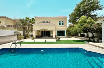 Villa - 4 Bedrooms - 5 Bathrooms for sale in Legacy - Jumeirah Park - Dubai